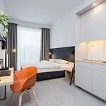 Platinum Residence Qbik Apartment *