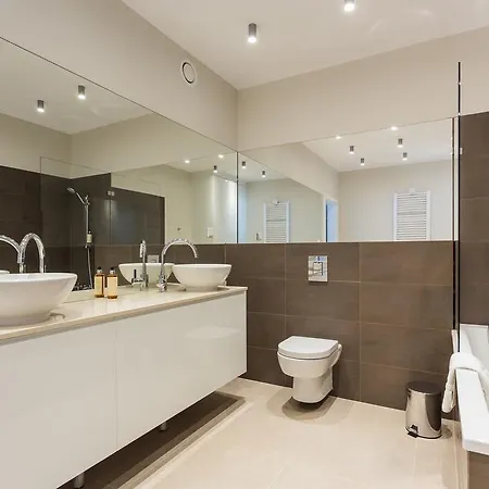 Apartman Platinum Qbik Varsó