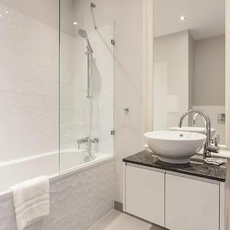 Platinum Residence Qbik * Warsaw