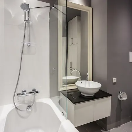 Apartment Platinum Residence Qbik